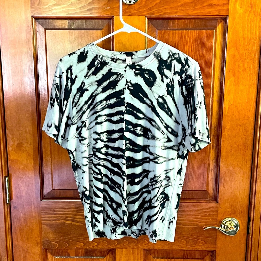 Raquel Allegra B&W Tee